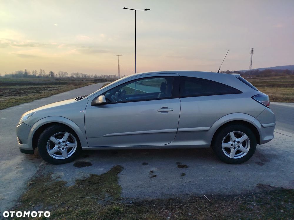 Opel Astra - 2