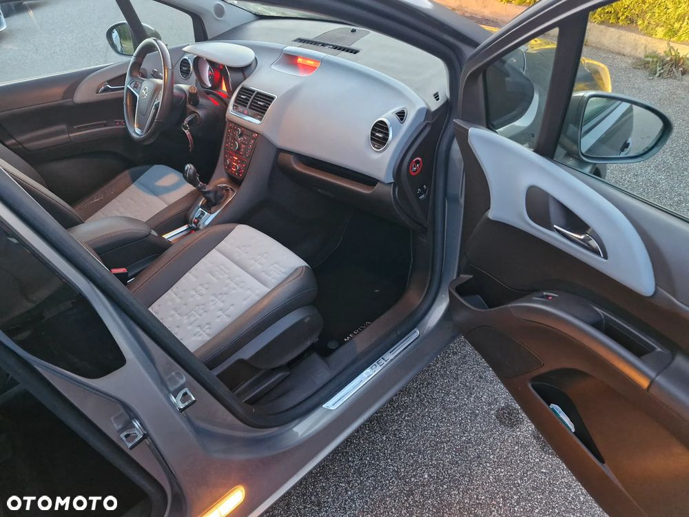 Opel Meriva - 26