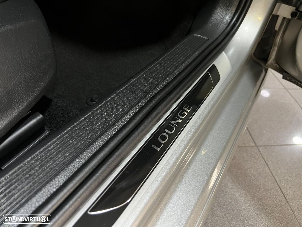 VW Golf 1.6 TDi Confortline - 32