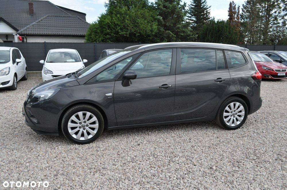 Opel Zafira - 12