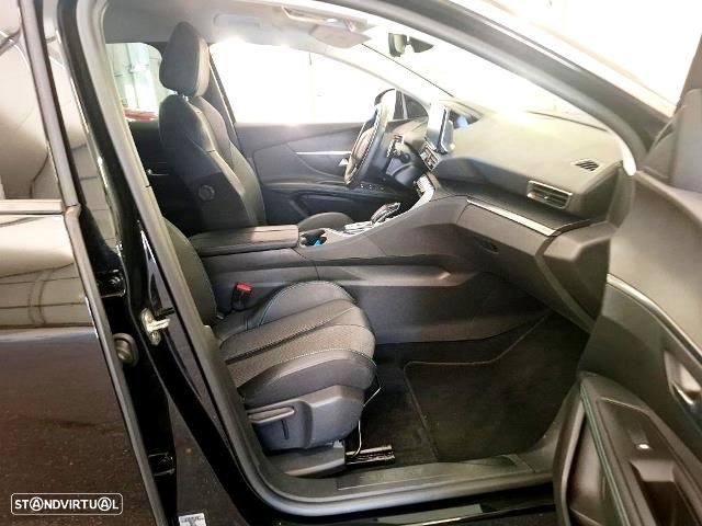 Peugeot 3008 1.6 Hybrid Allure Pack e-EAT8 - 5