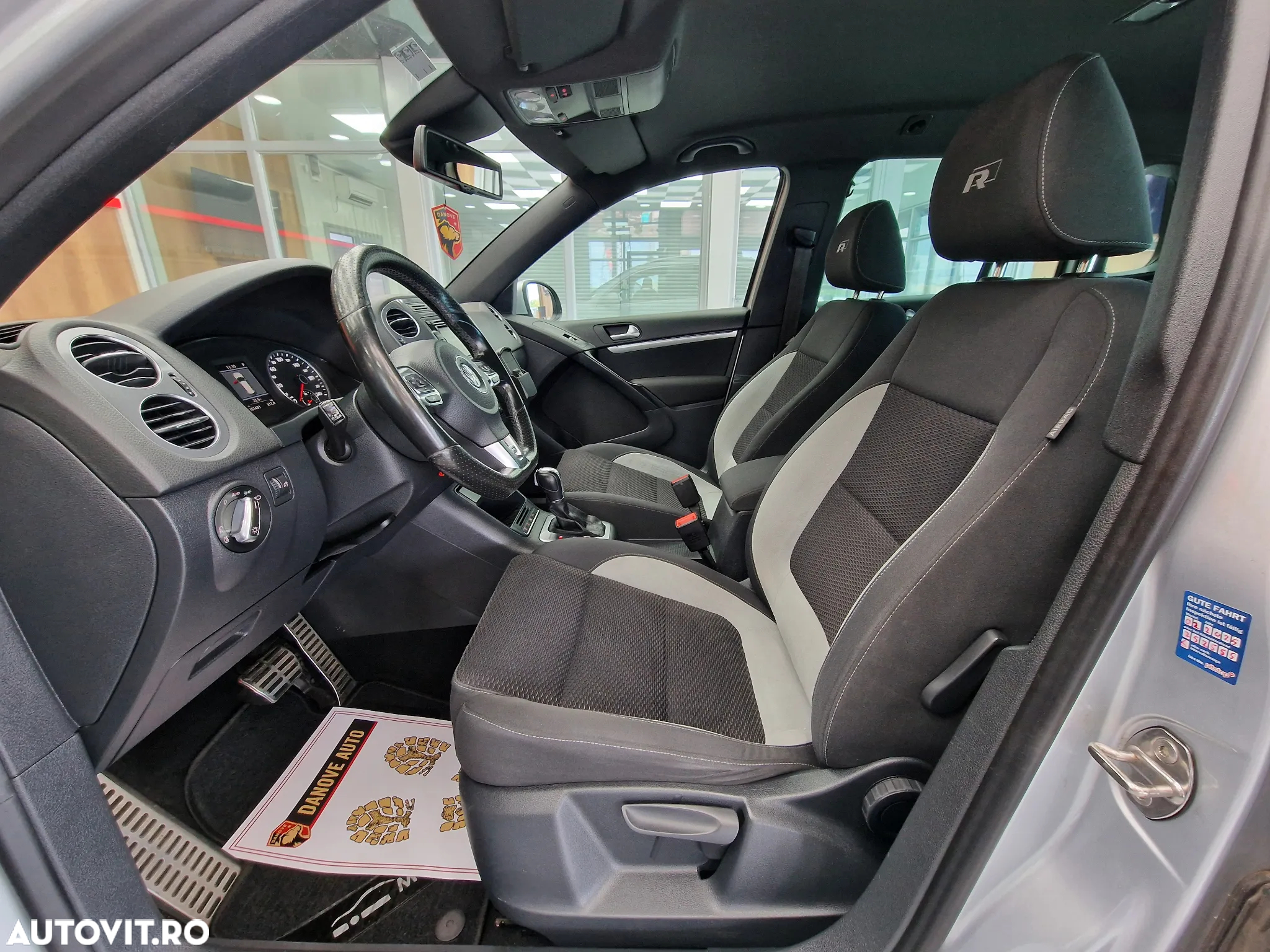 Volkswagen Tiguan 2.0 TDI 4Motion DSG BMT Sport & Style - 6