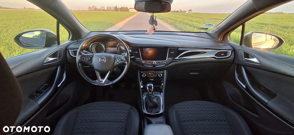 Opel Astra 1.4 T Dynamic - 6