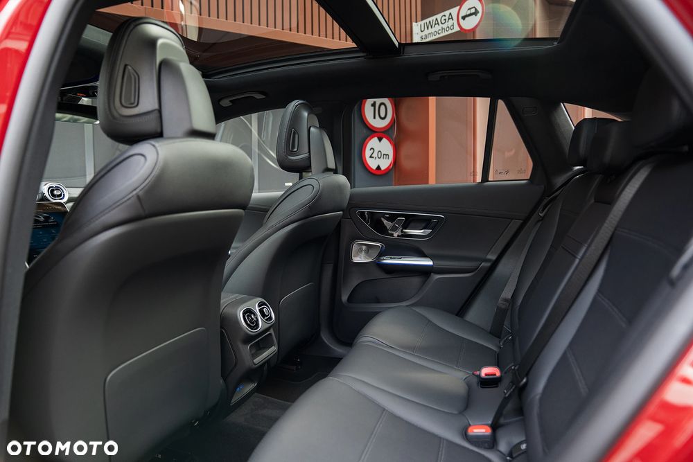 Mercedes-Benz GLC 220 d mHEV 4-Matic AMG Line - 29