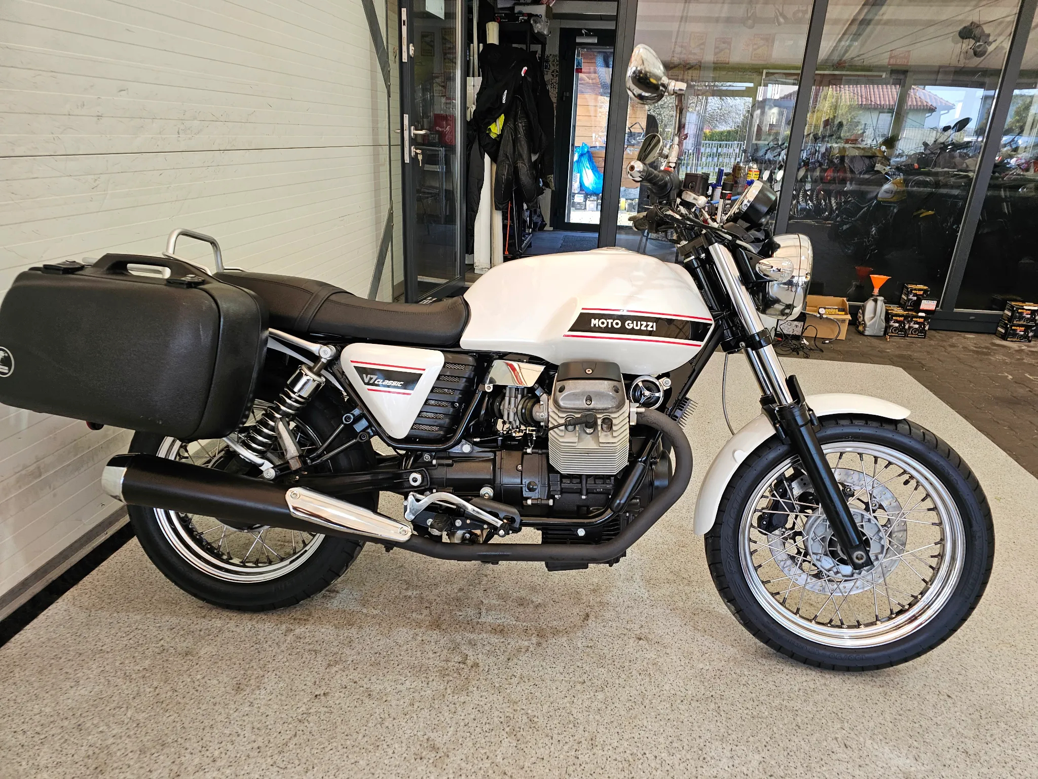 Moto Guzzi V7 - 13