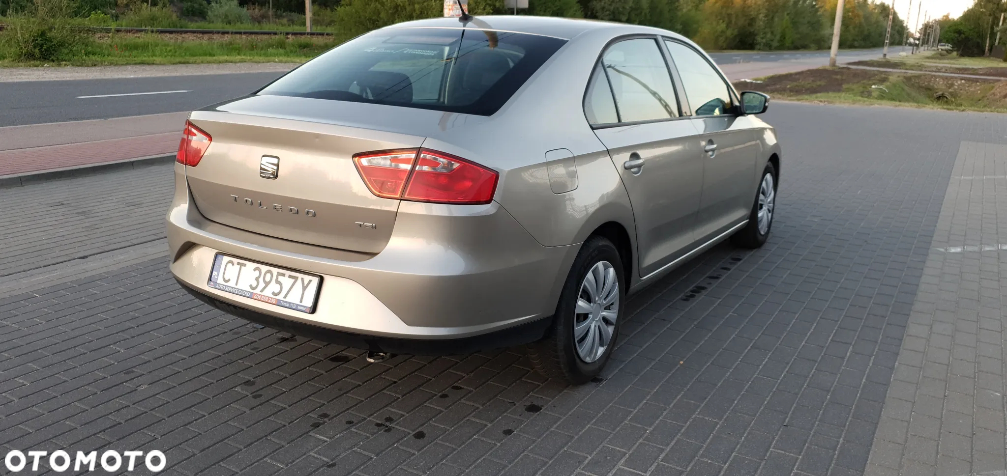Seat Toledo 1.2 TSI Entry - 6