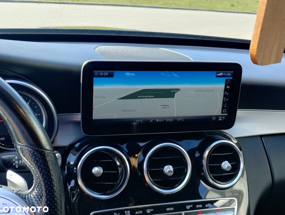 Mercedes-Benz Klasa C 220 d 9G-TRONIC AMG Line - 10