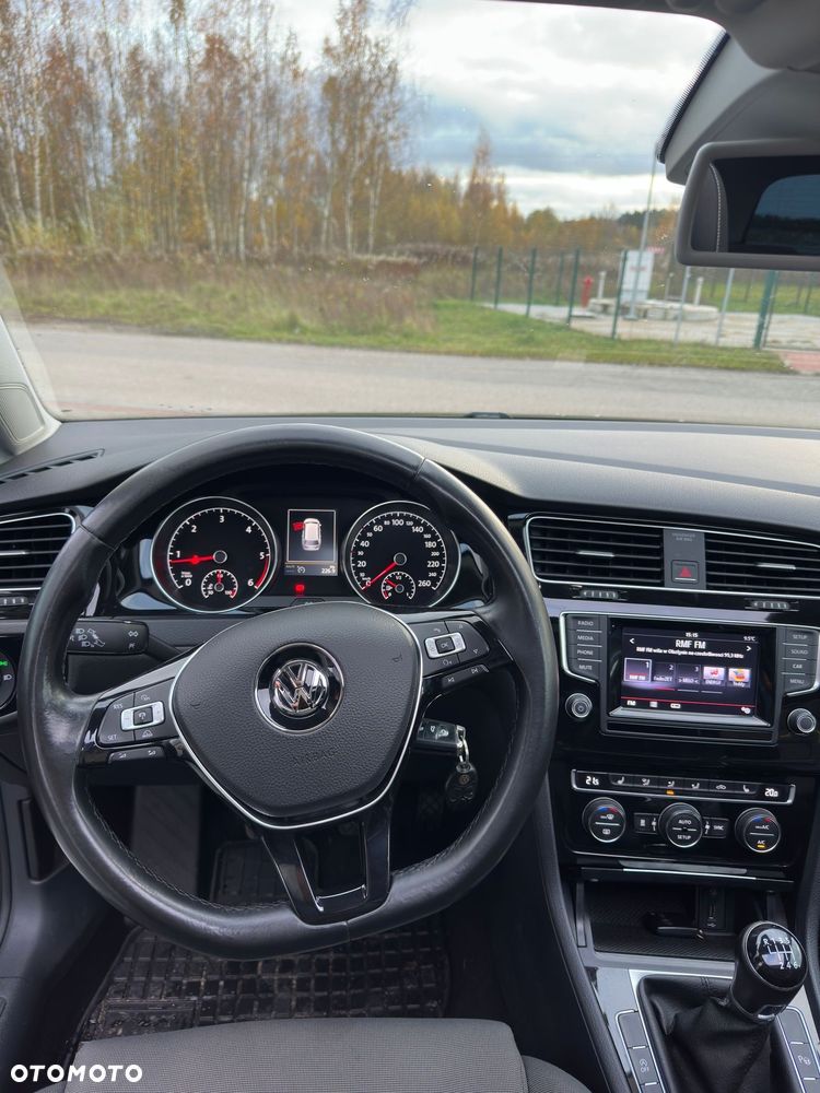 Volkswagen Golf 2.0 TDI SCR Highline - 21