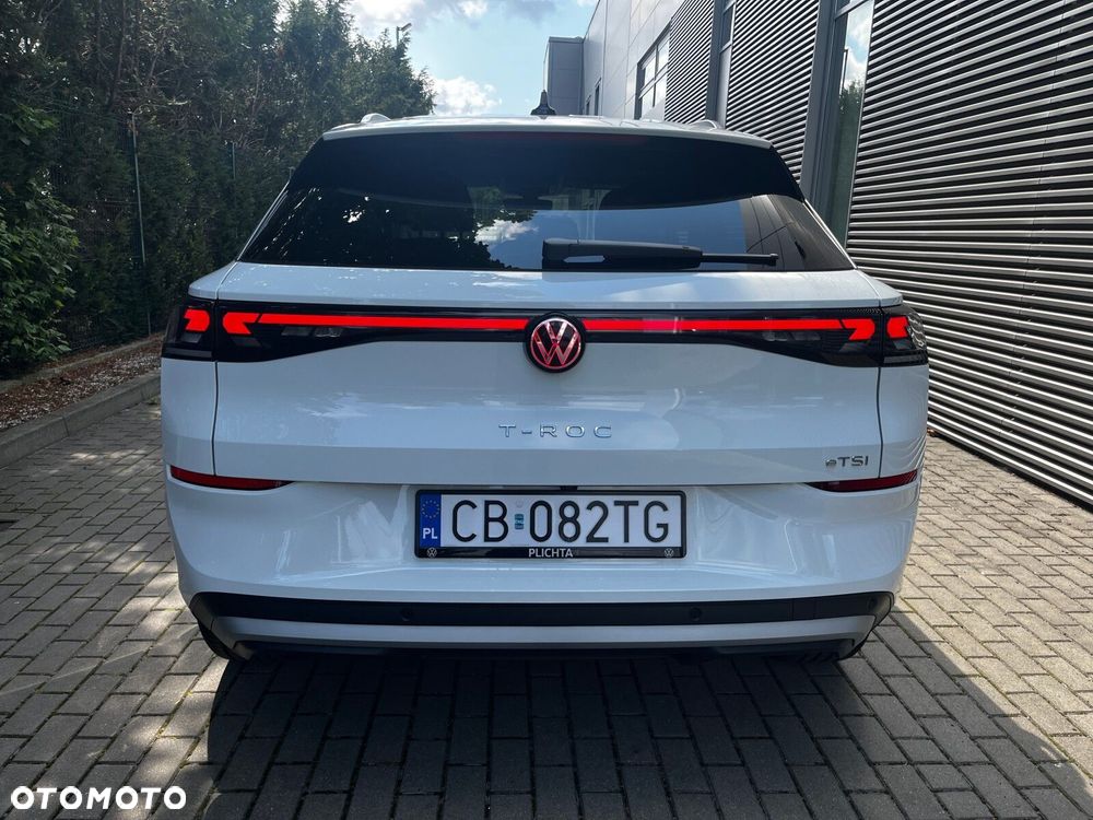 Volkswagen T-Roc - 8
