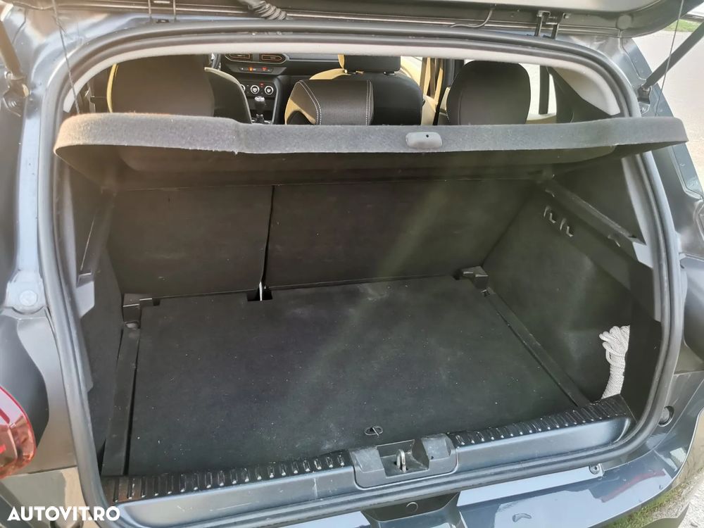 Dacia Sandero Stepway TCe 90 MT6 Comfort - 8