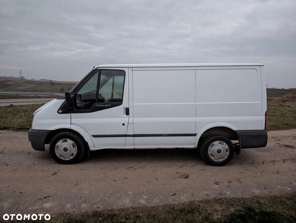 Ford Transit - 2