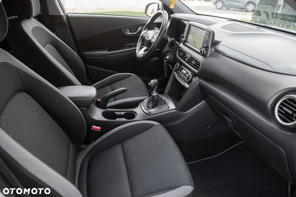 Hyundai Kona - 22