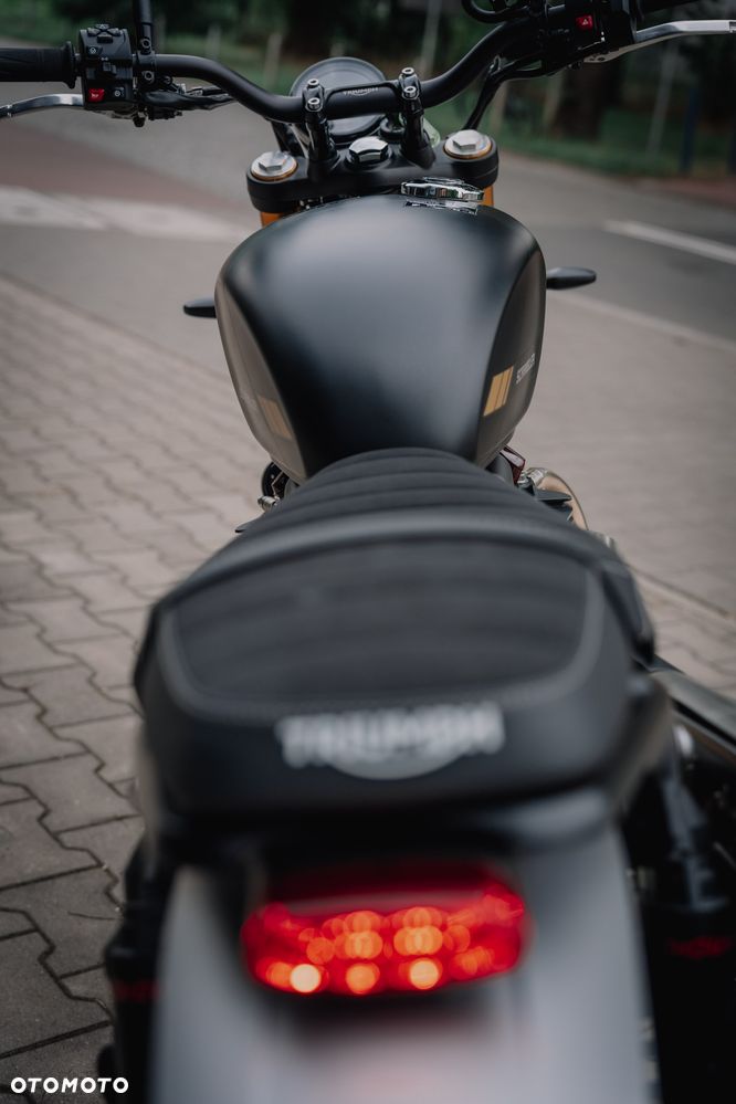Triumph Scrambler - 17