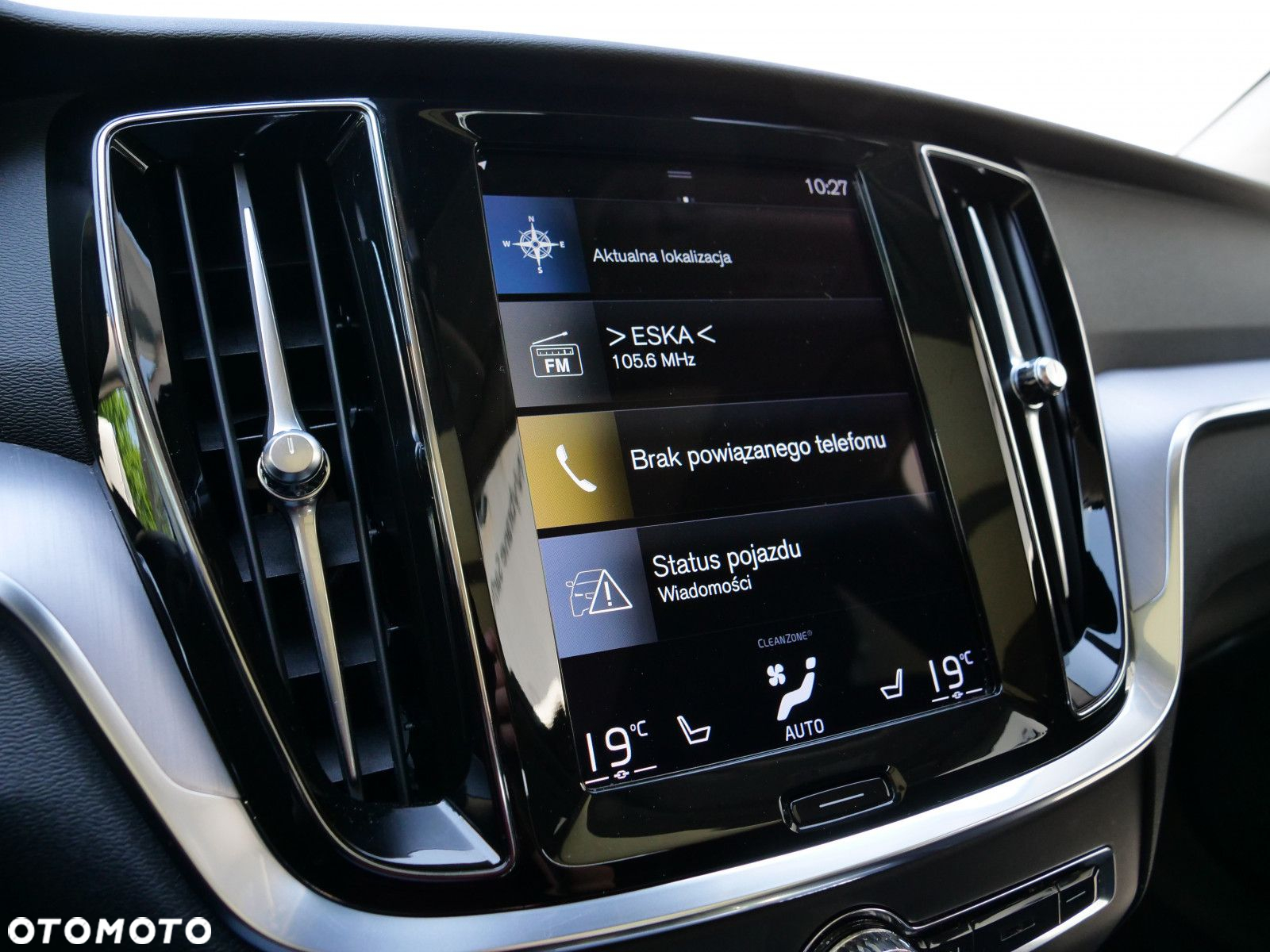 Volvo V60 Cross Country - 22