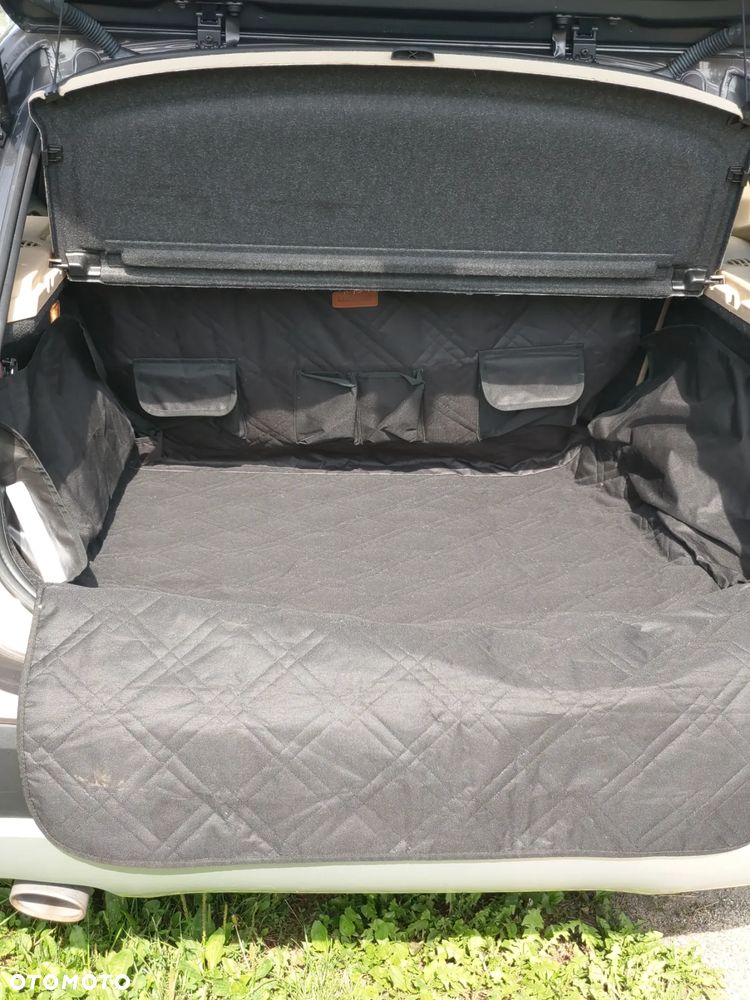 BMW X1 sDrive18d - 14