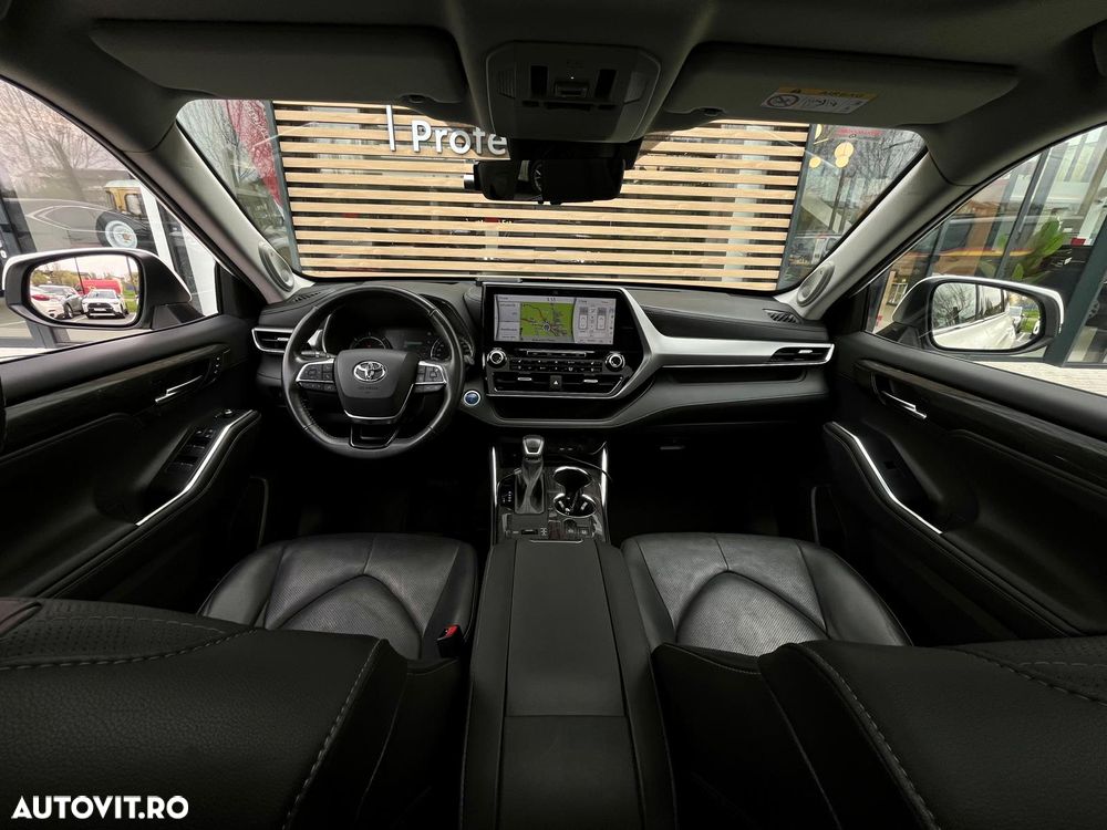 Toyota Highlander 2.5 L Dynamic Force 248CP Luxury Pearly - 12