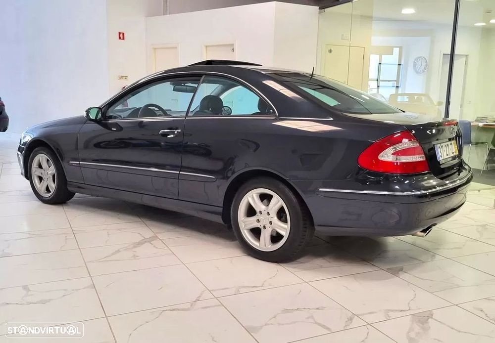 Mercedes-Benz CLK 200 K Avantgarde Aut. - 10