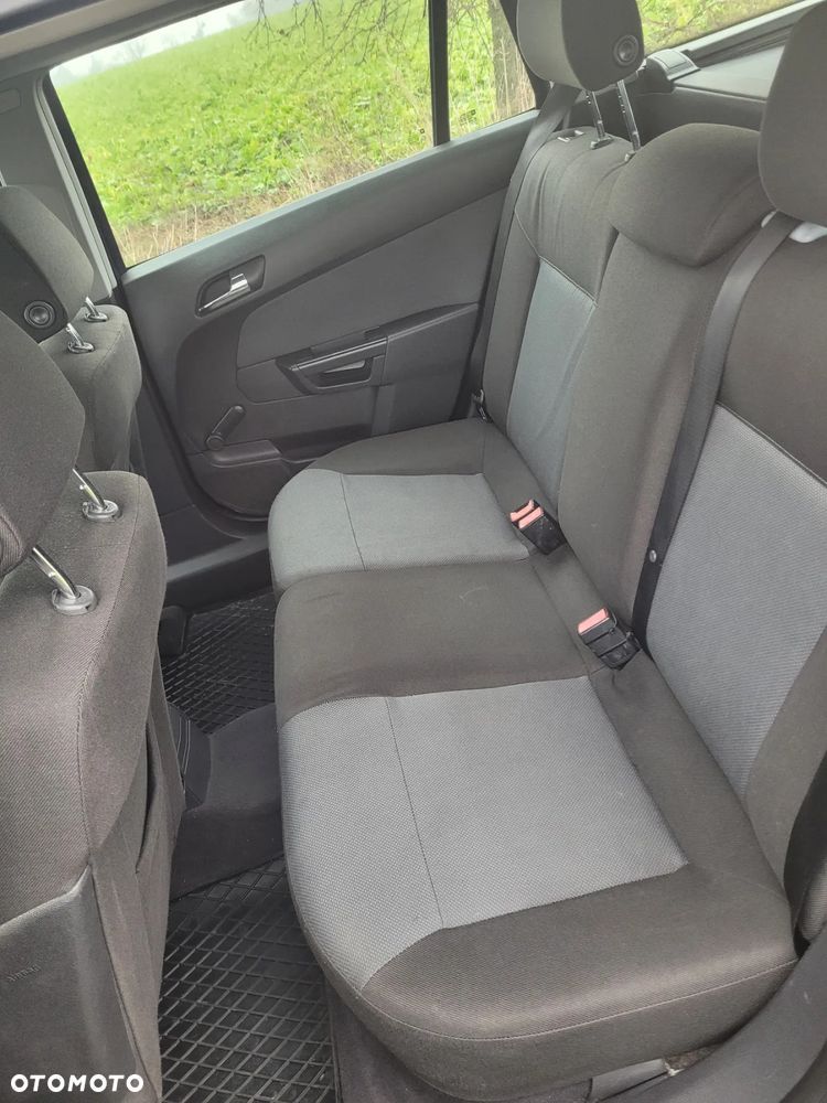 Opel Astra 1.9 CDTI Elegance - 9