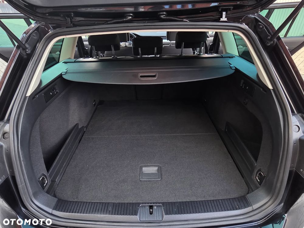 Volkswagen Passat 2.0 TDI SCR DSG Highline - 26