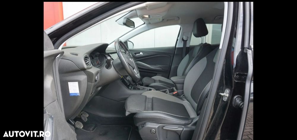 Opel Grandland X 1.2 Start/Stop Business Edition - 5