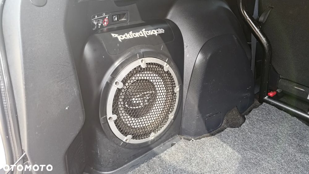 Mitsubishi Outlander 2.0 DID Intense - 6