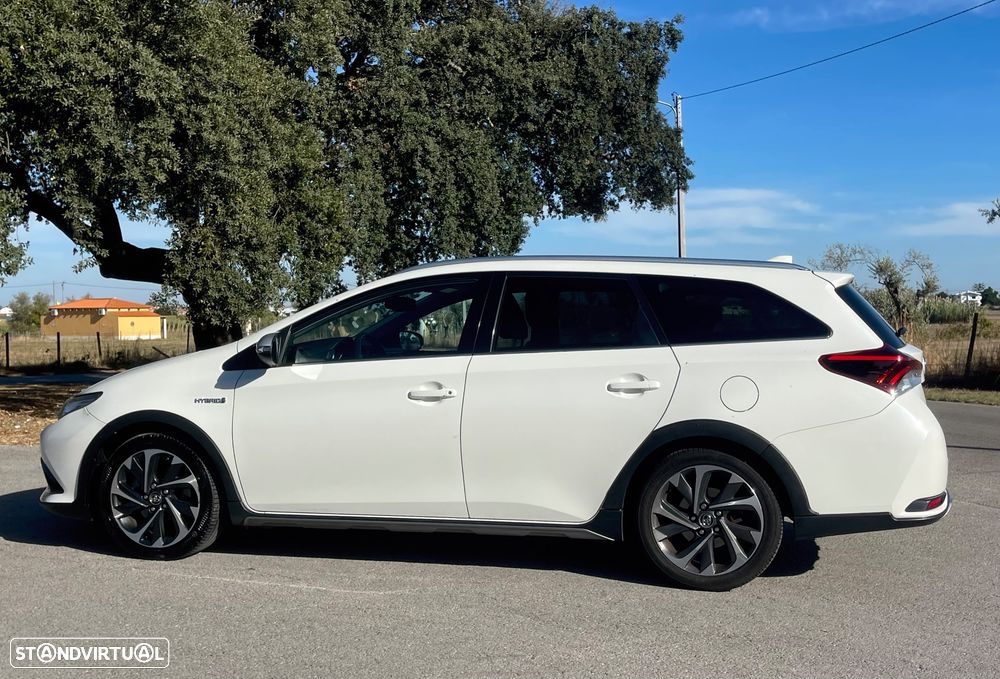 Toyota Auris Touring Sports 1.8 HSD Comfort +P.Sport+Navi - 8