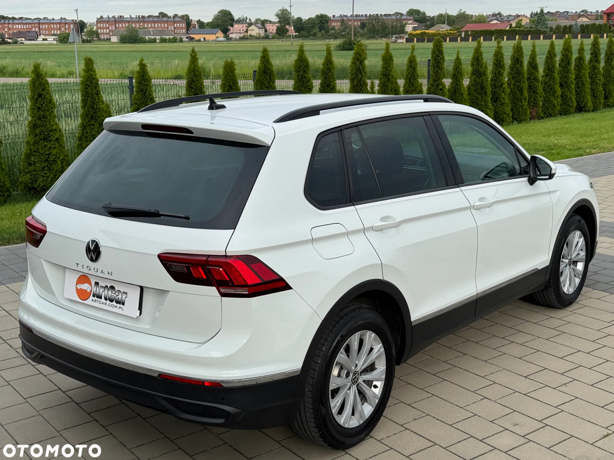 Volkswagen Tiguan 2.0 TDI SCR Life DSG - 17