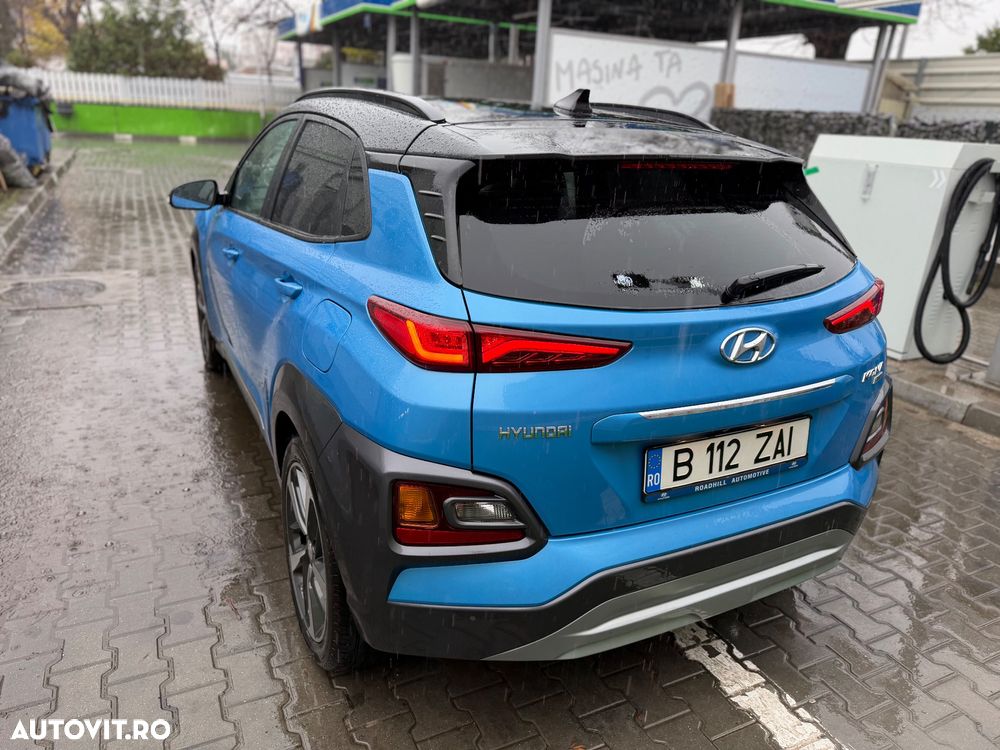Hyundai KONA 1.6 T-GDI 4WD Aut. Luxury + - 7