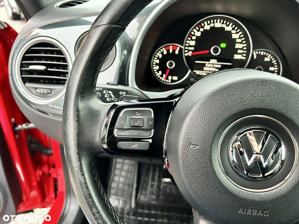 Volkswagen Beetle 2.0 TSI DSG Exclusive Sport - 17