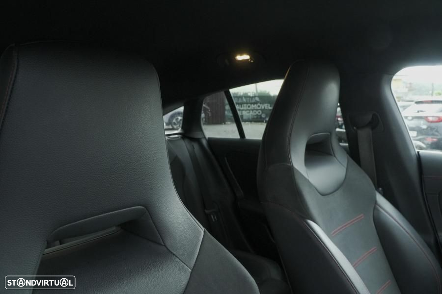 Mercedes-Benz CLA 180 d Shooting Brake AMG Line Aut. - 12