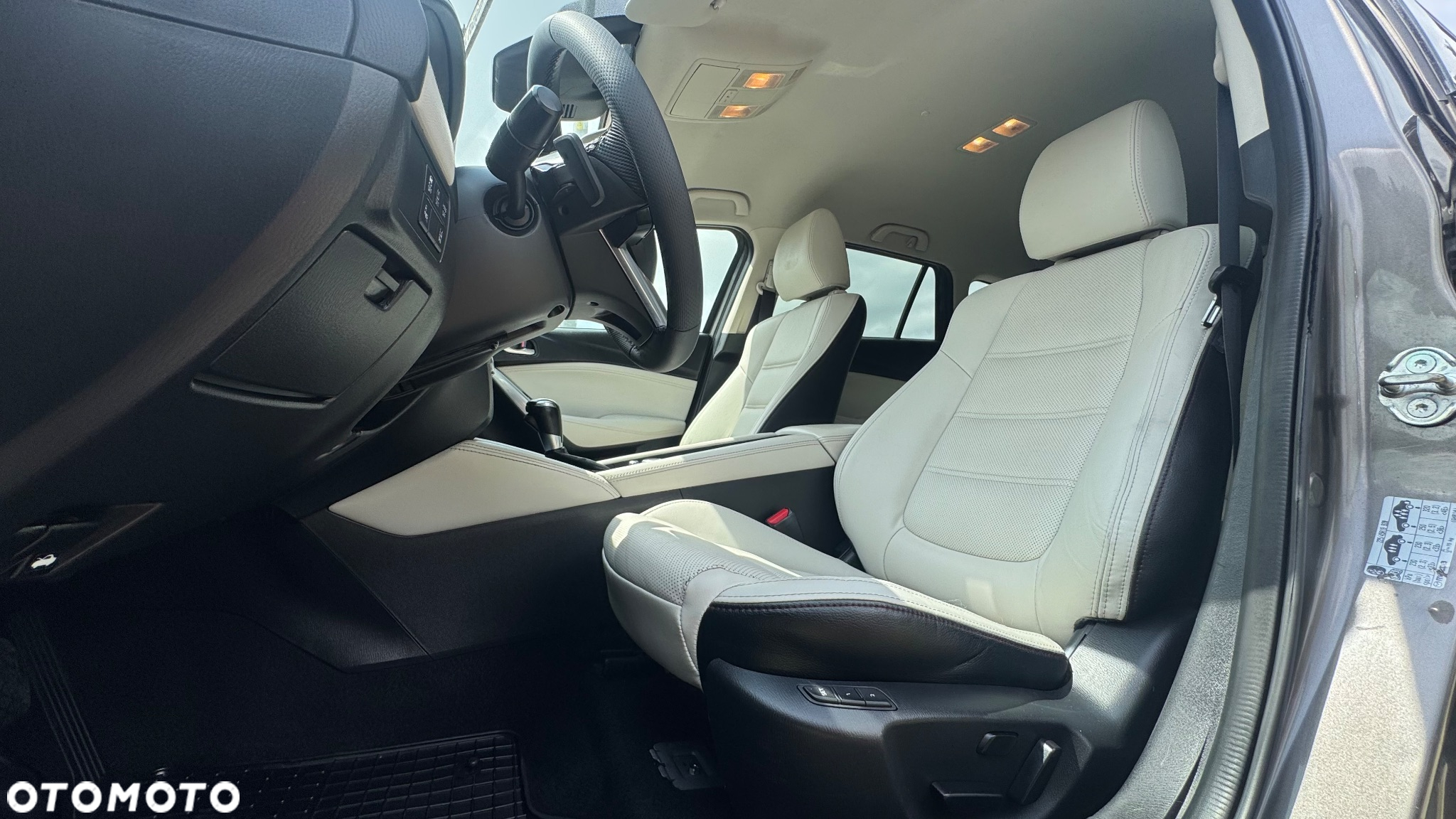 Mazda 6 Kombi SKYACTIV-D 184 Drive i-ELOOP AWD Sports-Line - 18