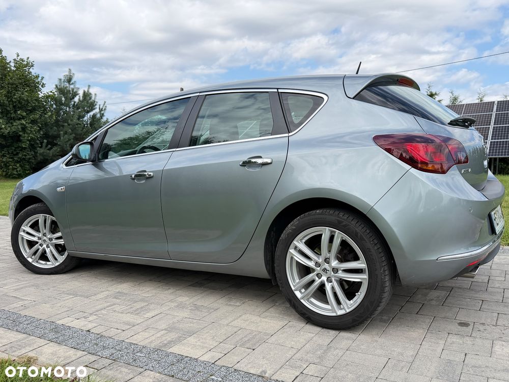 Opel Astra 1.4 T Essentia - 15