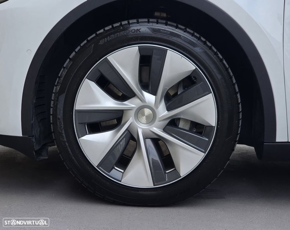 Tesla Model Y Long Range Tração Integral - 32