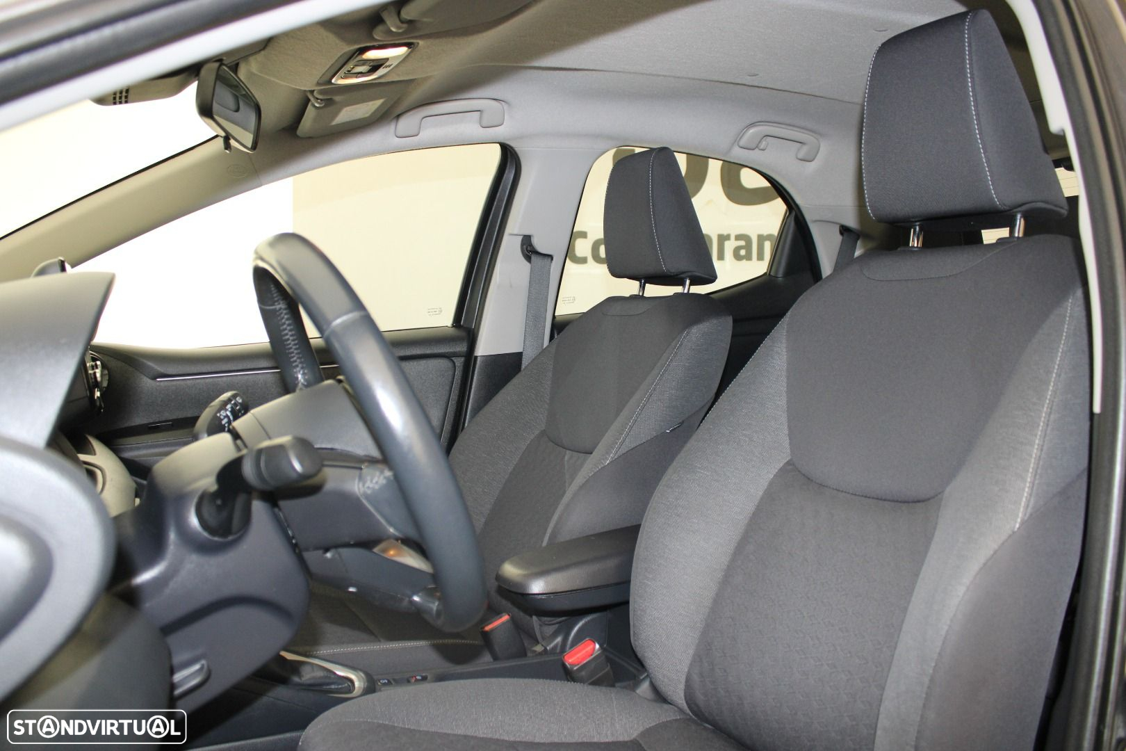 Toyota Yaris 1.5 HDF Comfort Plus - 19