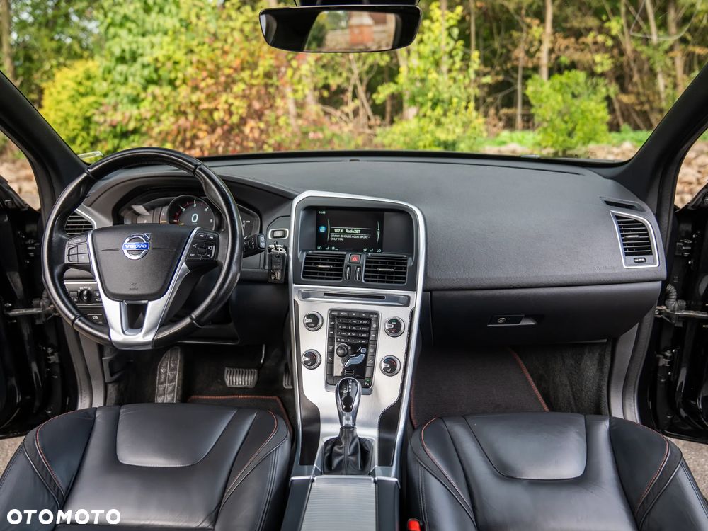 Volvo XC 60 D3 Geartronic Ocean Race - 33