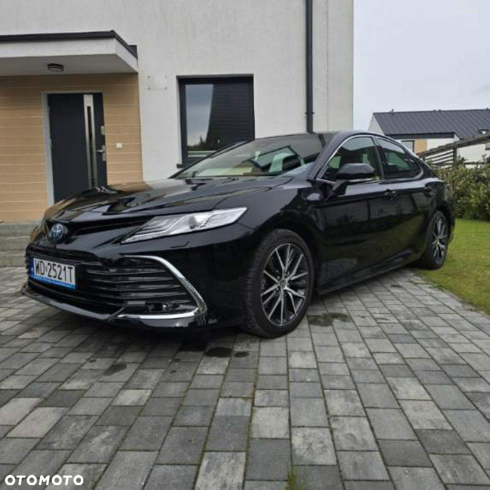 Toyota Camry 2.5 Hybrid Executive CVT - 6