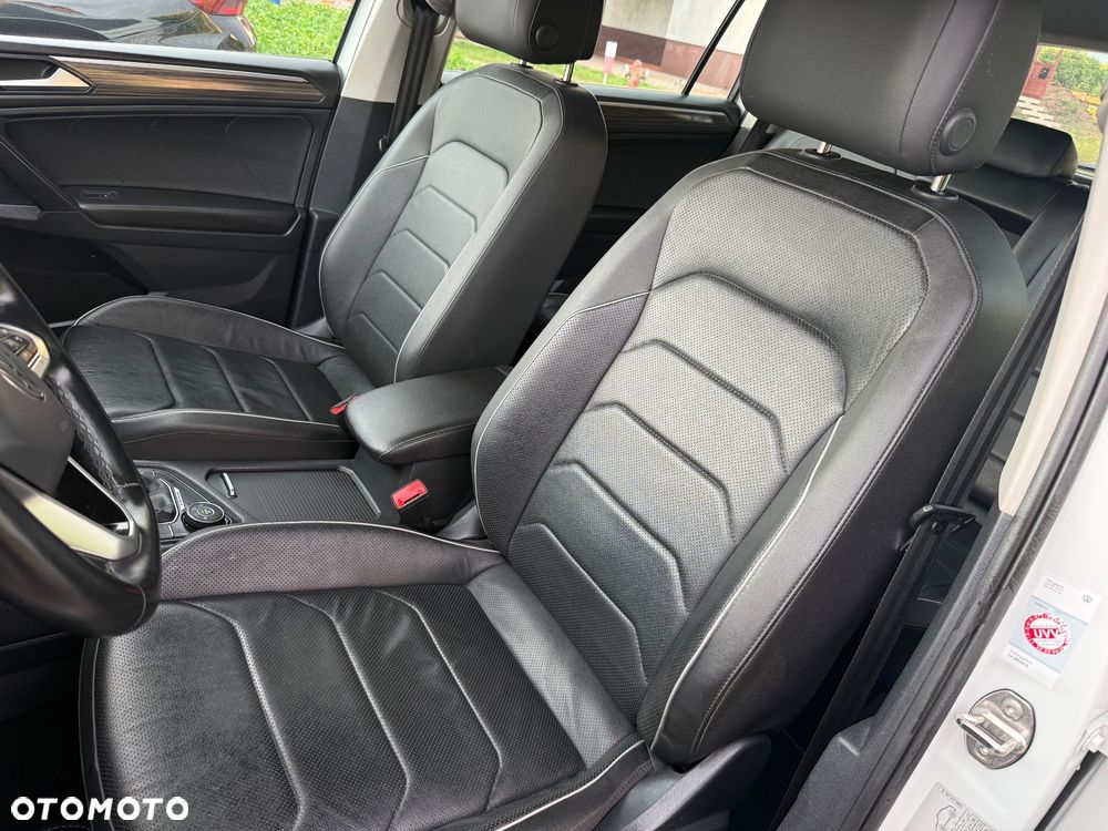 Volkswagen Tiguan 2.0 TDI SCR 4Mot Elegance DSG - 12