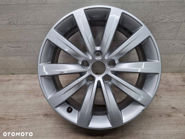 Felga VW Sharan 7N0 7.0Jx17H2 Et39 5x112 7N0601025C