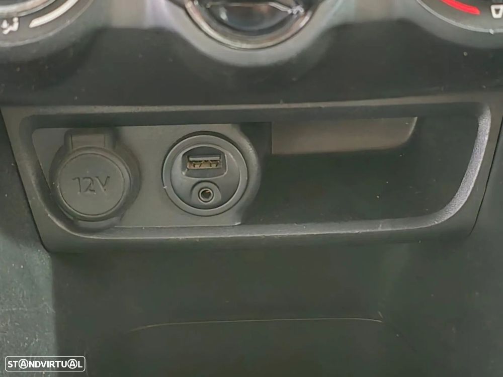 Peugeot 208 1.4 HDi Active - 10