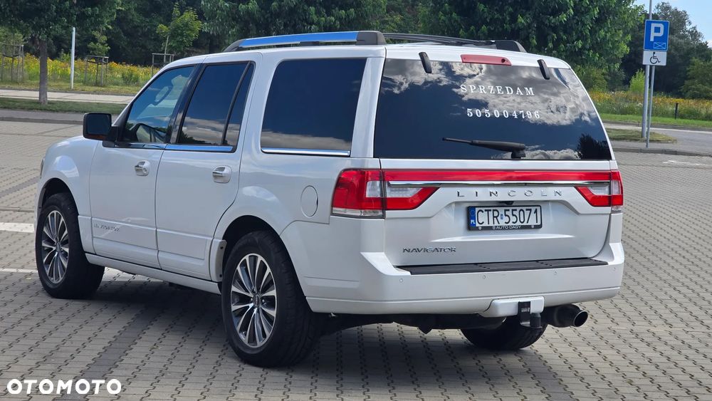 Lincoln Navigator - 10