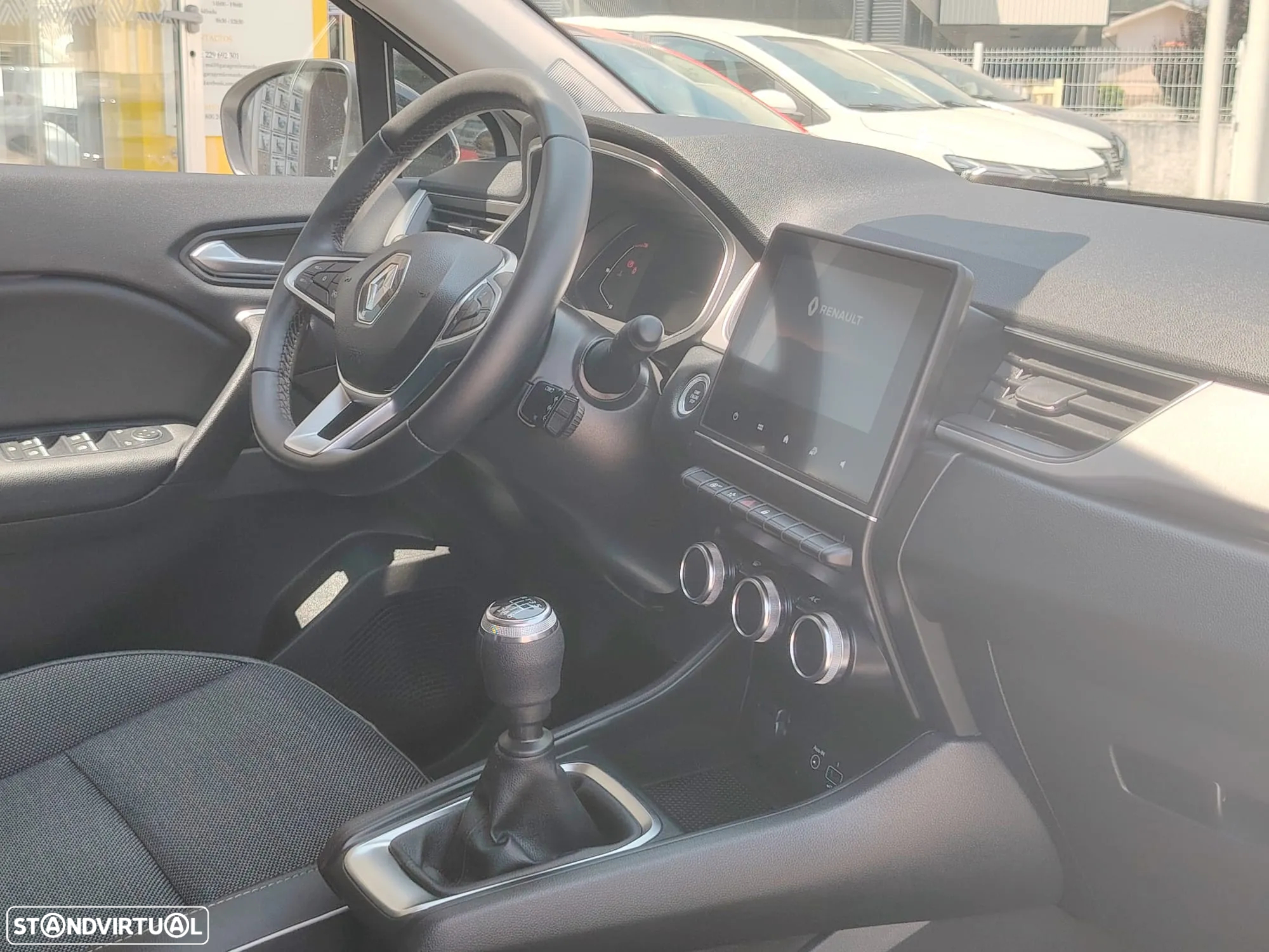 Renault Captur 1.0 TCe Techno Bi-Fuel - 6