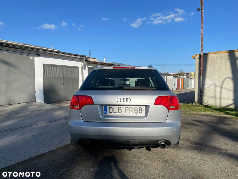 Audi A4 Avant - 6