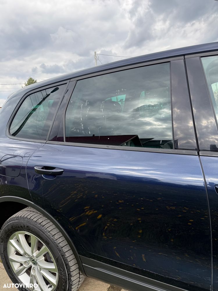 Volkswagen Touareg 3.0 V6 TDI BMT - 10