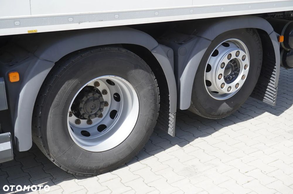 MAN TGX 26.470 6x2 / 80 tys km!! / 2023 / Chłodnia KRONE 18 EPAL / Thermoking T-1000 R Spectrum / Multitemperatura - 12