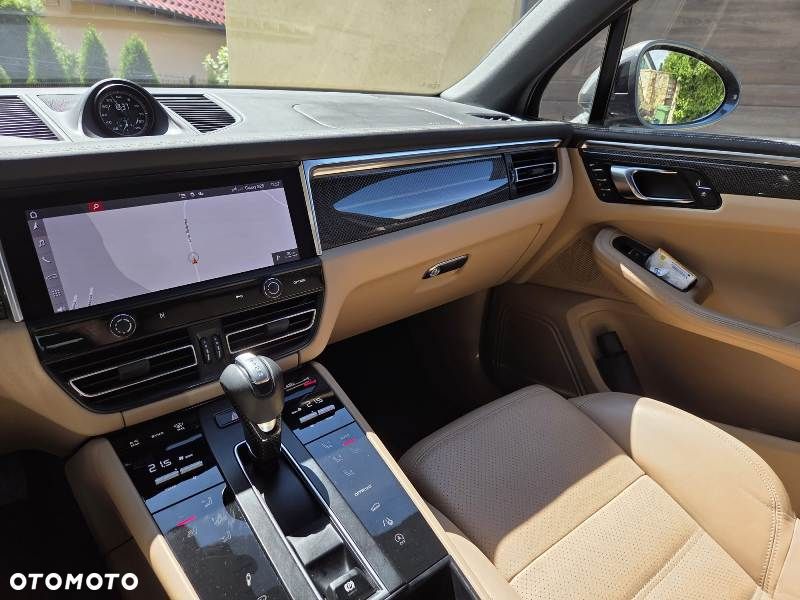 Porsche Macan T - 9