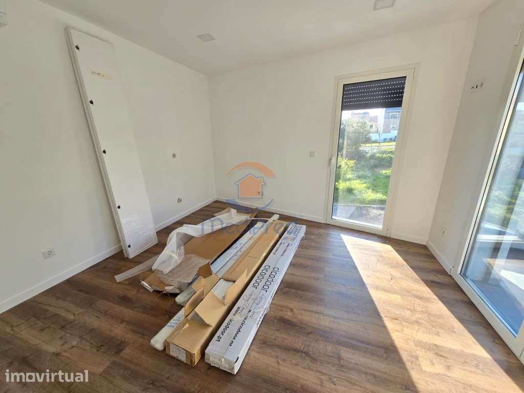 Moradia T5+1 c/ Piscina e Terraço Panorâmico | Famões, Odivelas - Grande imagem: 5/42