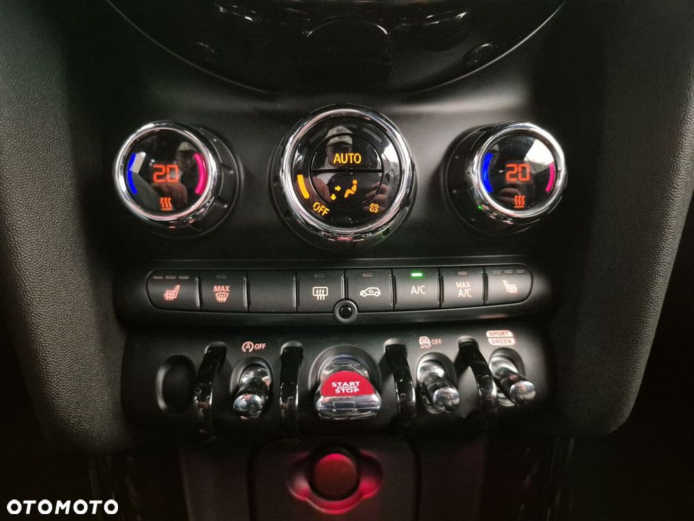 MINI Cooper Classic Trim - 25