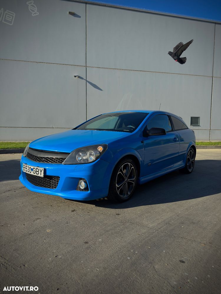 Opel Astra 2.0 Turbo Sport - 2