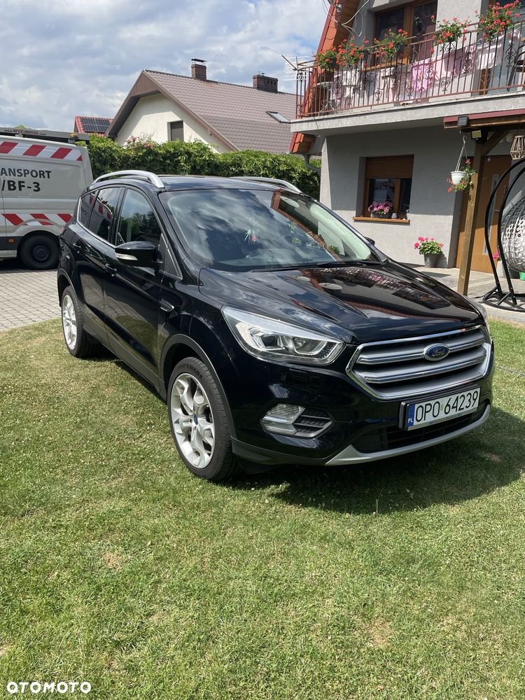 Ford Kuga - 2