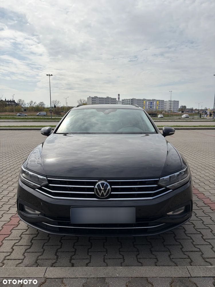 Volkswagen Passat 2.0 TDI EVO Business DSG - 9